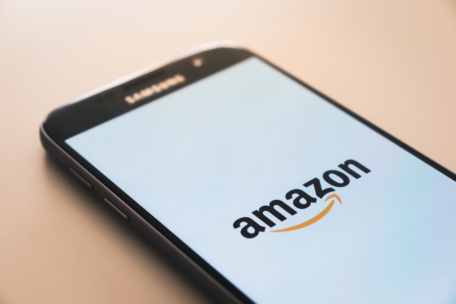 Amazon news and app on phone