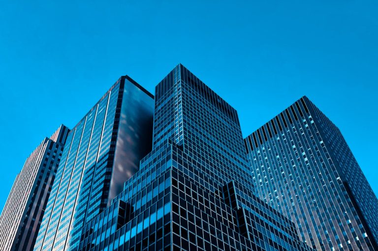 High-rise buildings representing companies like Kohl's news