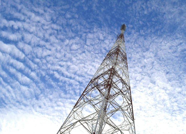 Tall connectivity tower for Lumen news
