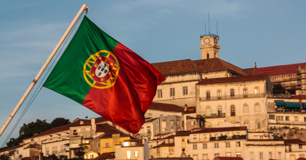 Best Countries to Retire: Flag of Portugal